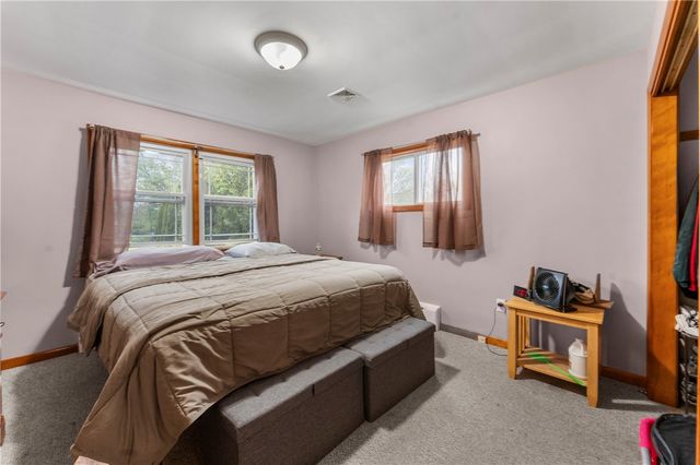 2 Burnside Avenue, Seekonk, MA 02771
