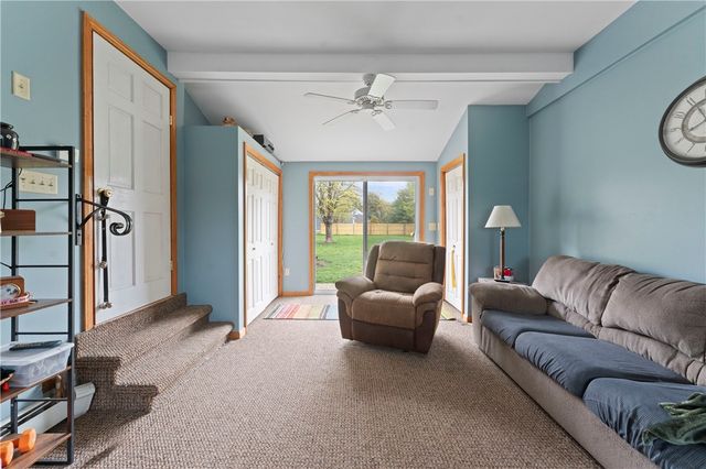 2 Burnside Avenue, Seekonk, MA 02771