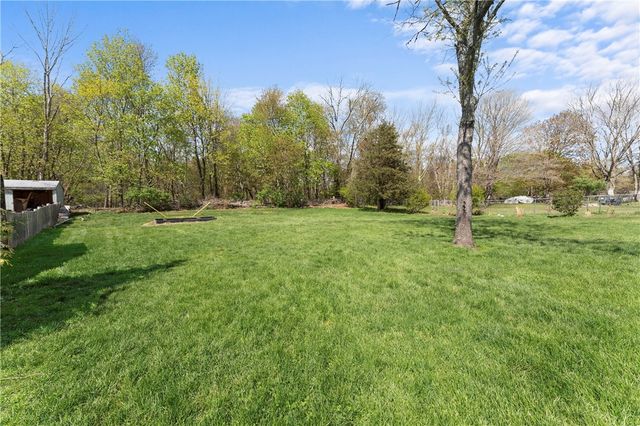 2 Burnside Avenue, Seekonk, MA 02771
