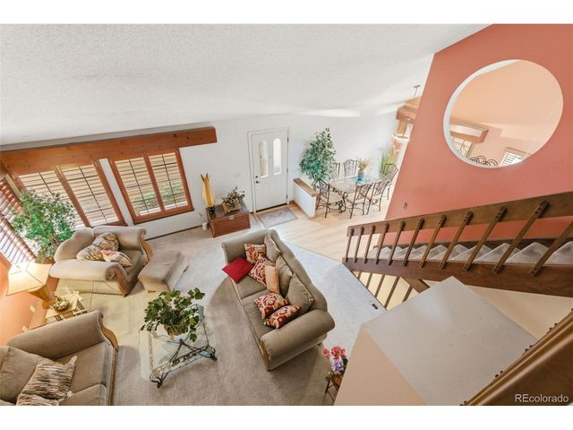 47 S Eagle Cir, Aurora, CO 80012