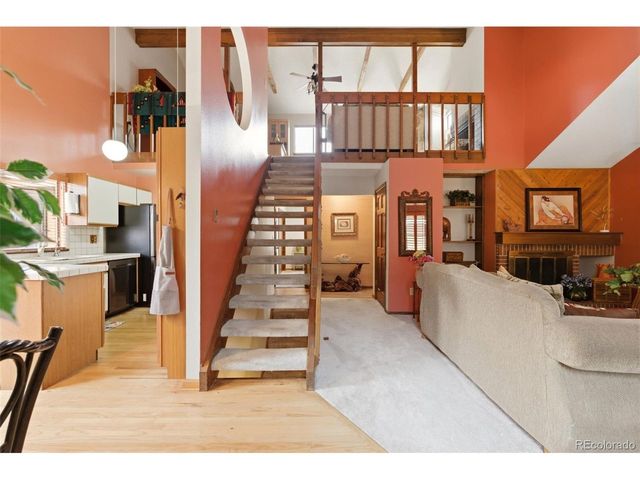 47 S Eagle Cir, Aurora, CO 80012