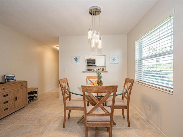34 Vista Gardens Trail 107, Vero Beach, FL 32962