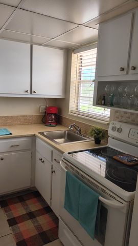 201 S Golf Boulevard 2002, Pompano Beach, FL 33064