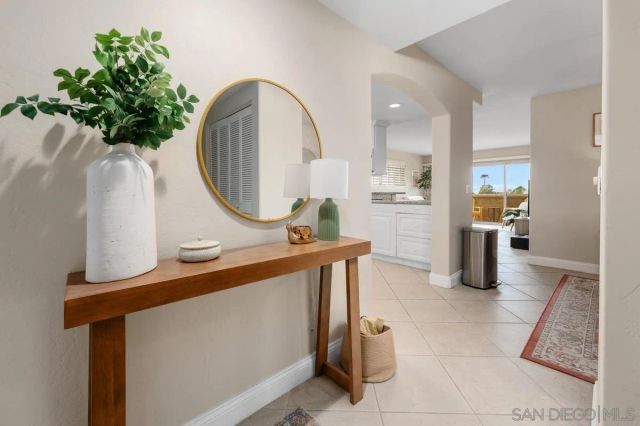 7635 Eads Ave 306, La Jolla, CA 92037