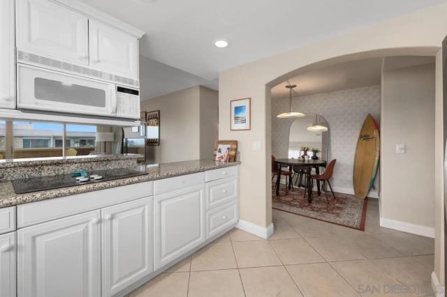 7635 Eads Ave 306, La Jolla, CA 92037
