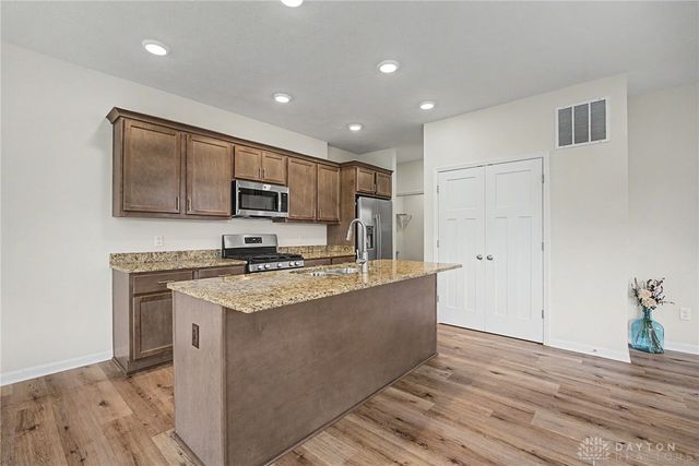 1115 Silversmith Way, Lebanon, OH 45036