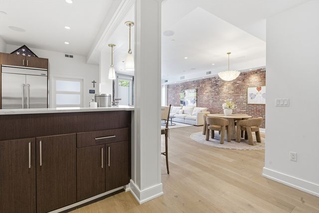 406-418 Commercial St 1A, Boston, MA 02109