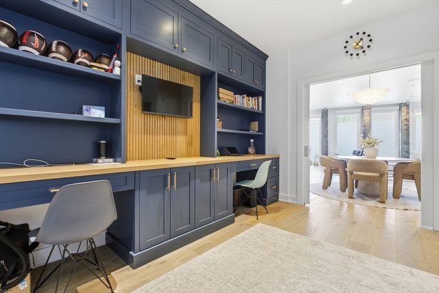 406-418 Commercial St 1A, Boston, MA 02109