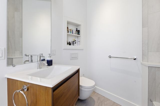 406-418 Commercial St 1A, Boston, MA 02109