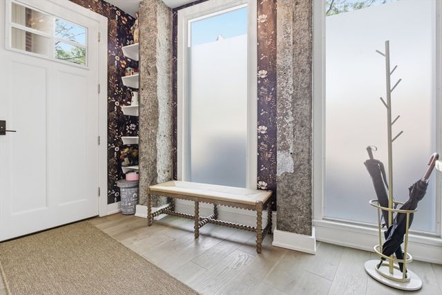 406-418 Commercial St 1A, Boston, MA 02109