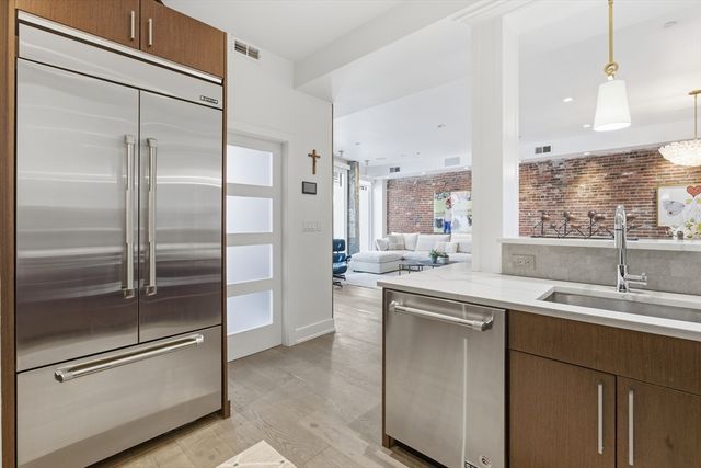 406-418 Commercial St 1A, Boston, MA 02109