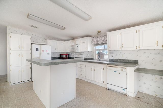 730 DEL RAY PLACE, Punta Gorda, FL 33950