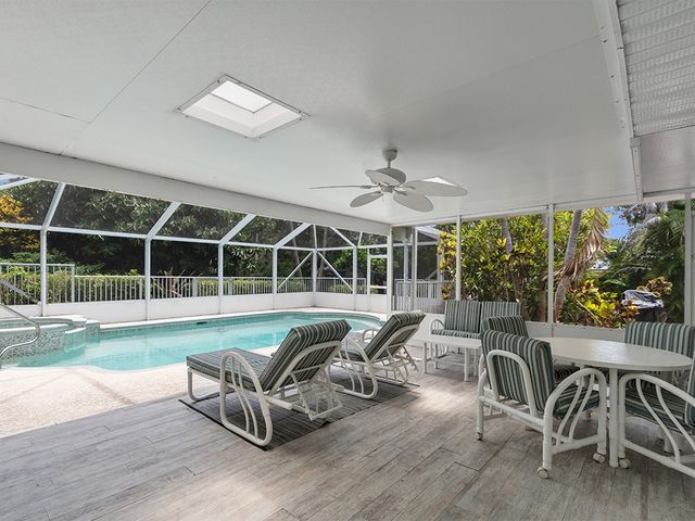816 Acacia Road, Vero Beach, FL 32963
