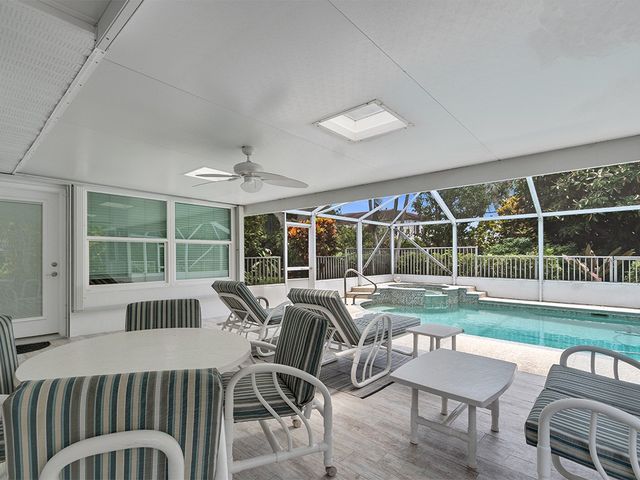 816 Acacia Road, Vero Beach, FL 32963