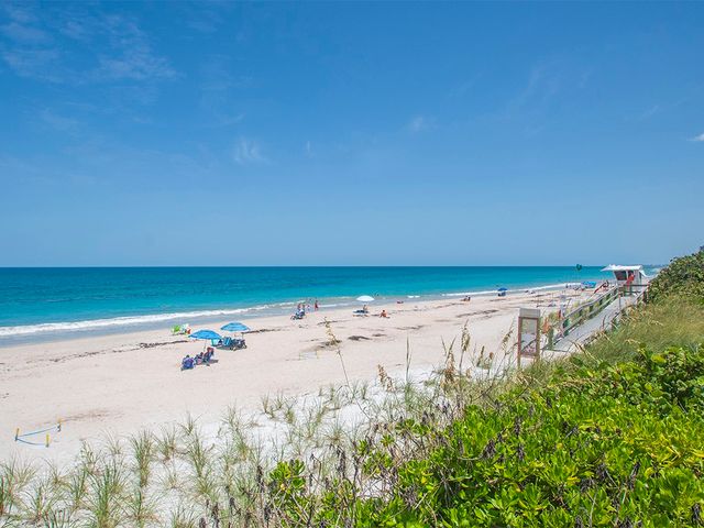 816 Acacia Road, Vero Beach, FL 32963