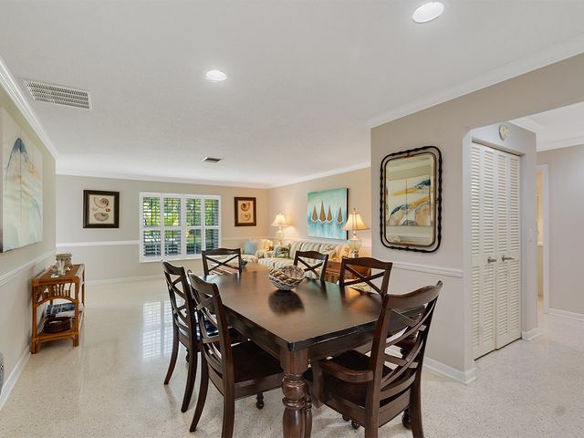 816 Acacia Road, Vero Beach, FL 32963