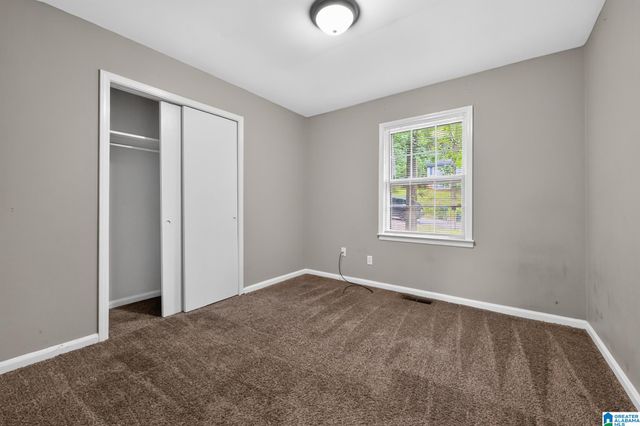 1613 BARRINGTON LANE NE, Center Point, AL 35215