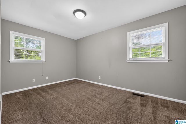 1613 BARRINGTON LANE NE, Center Point, AL 35215