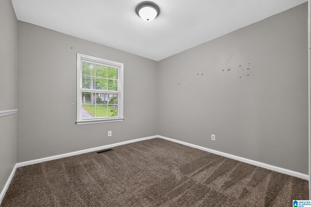 1613 BARRINGTON LANE NE, Center Point, AL 35215