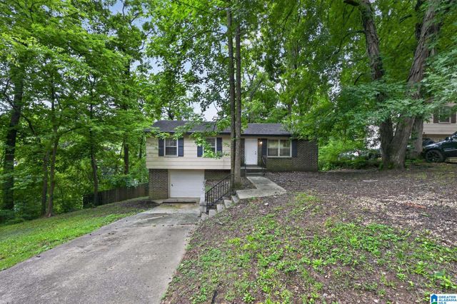 1613 BARRINGTON LANE NE, Center Point, AL 35215