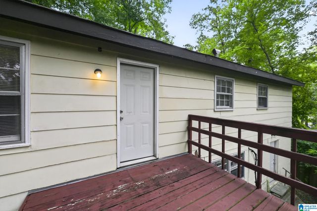 1613 BARRINGTON LANE NE, Center Point, AL 35215
