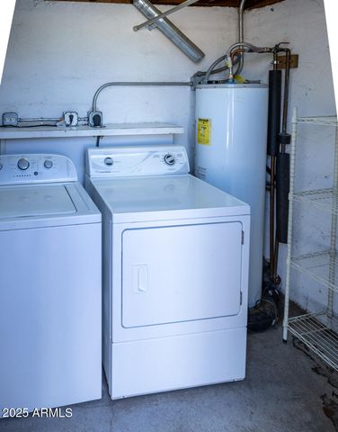 918 E WHITTON Avenue, Phoenix, AZ 85014