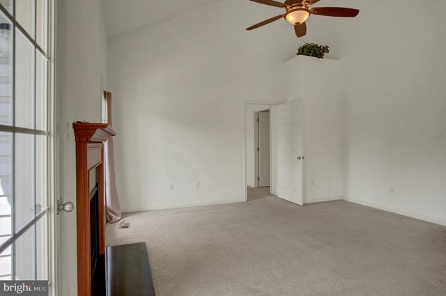 17927 CONSTITUTION CIR, Hagerstown, MD 21740