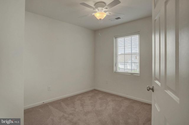 17927 CONSTITUTION CIR, Hagerstown, MD 21740