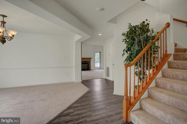 17927 CONSTITUTION CIR, Hagerstown, MD 21740