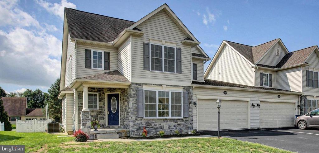 17927 CONSTITUTION CIR, Hagerstown, MD 21740