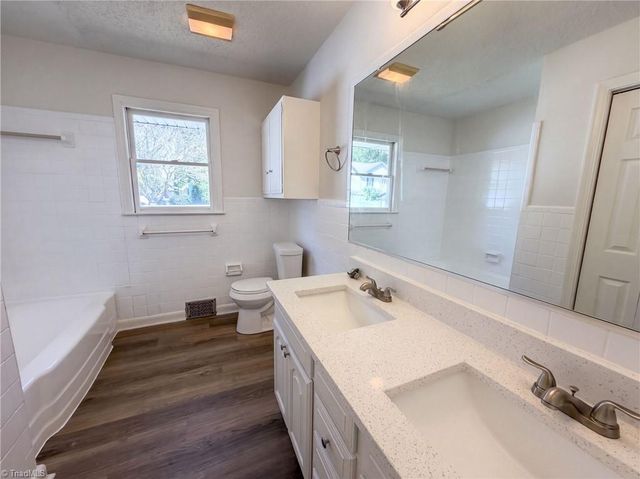 101 Tipperary Lane, Winston-salem, NC 27104