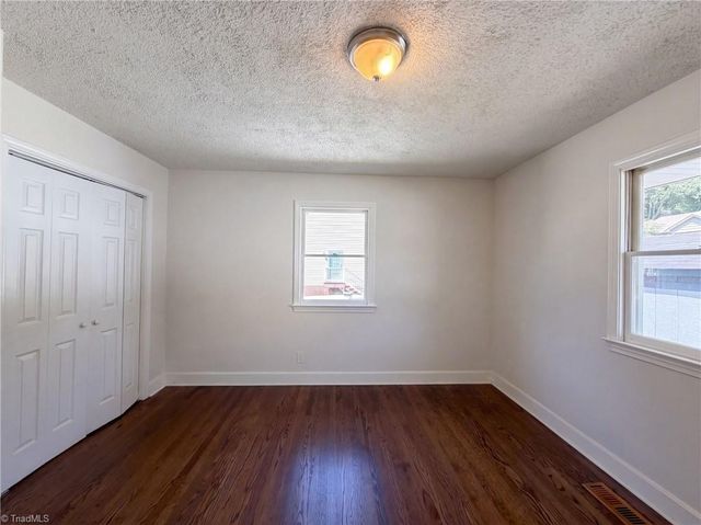 101 Tipperary Lane, Winston-salem, NC 27104
