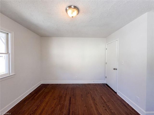 101 Tipperary Lane, Winston-salem, NC 27104