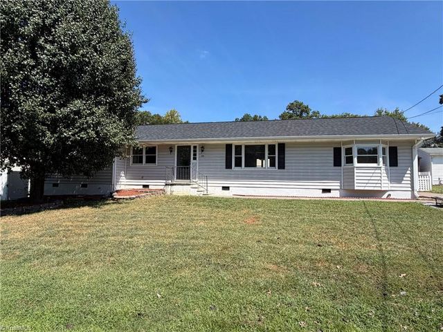 101 Tipperary Lane, Winston-salem, NC 27104