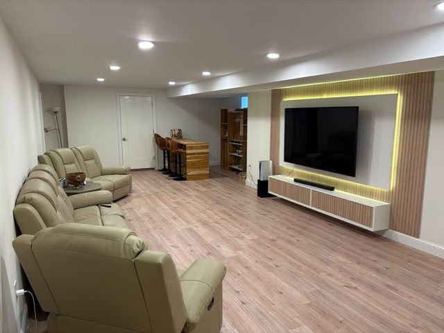 5 Barnard Hill Road, Boylston, MA 01505