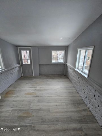 119 Grand Street 3, Albany, NY 12202