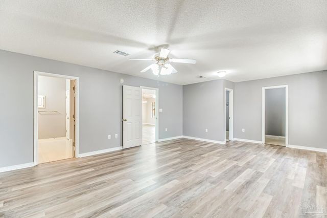 5061 Ring Rose Ct, Gulf Breeze, FL 32563