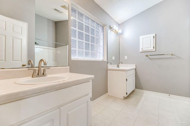 5061 Ring Rose Ct, Gulf Breeze, FL 32563