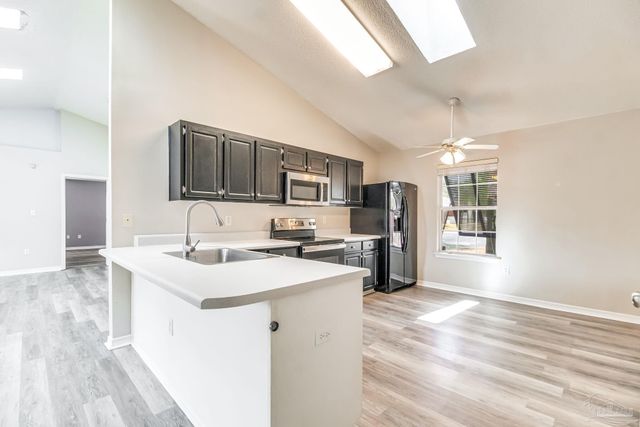 5061 Ring Rose Ct, Gulf Breeze, FL 32563