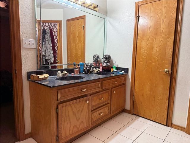 3508 Crisantema Street, Mission, TX 78573