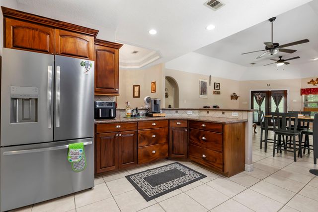 15524 Jim Branch Road, Old River-winfree, TX 77535