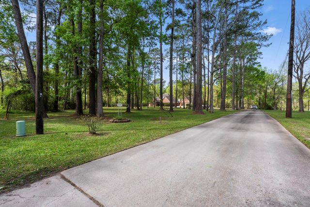 15524 Jim Branch Road, Old River-winfree, TX 77535