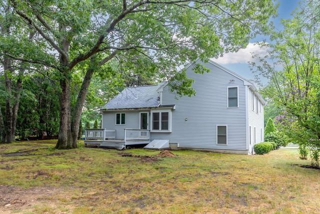 31 Jamie's Path, Plymouth, MA 02360