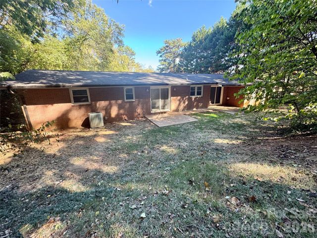 302 Suburban Avenue, Kannapolis, NC 28083