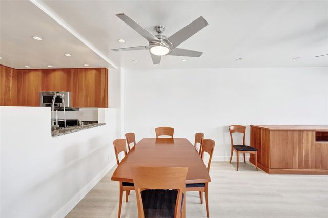 619 Orton Avenue 501, Fort Lauderdale, FL 33304