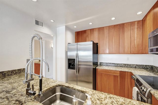 619 Orton Avenue 501, Fort Lauderdale, FL 33304