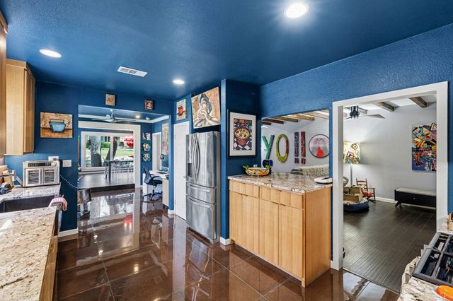 1505 Arizona Avenue, Dallas, TX 75216