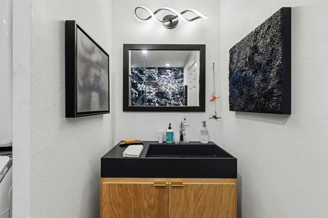 1505 Arizona Avenue, Dallas, TX 75216