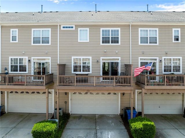 264 Feldspar ST, Virginia Beach, VA 23462