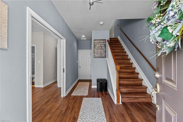 264 Feldspar ST, Virginia Beach, VA 23462